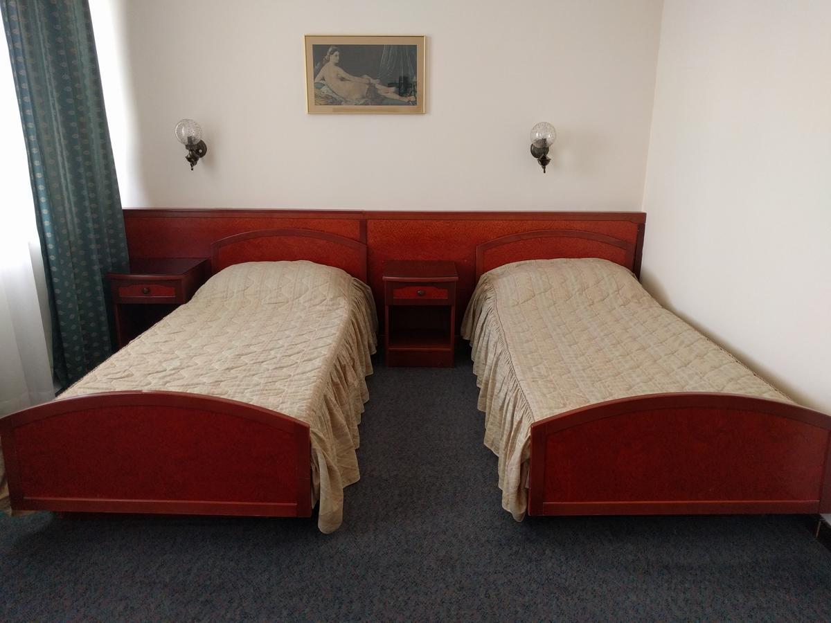 Hotel Vodno Skopje Esterno foto